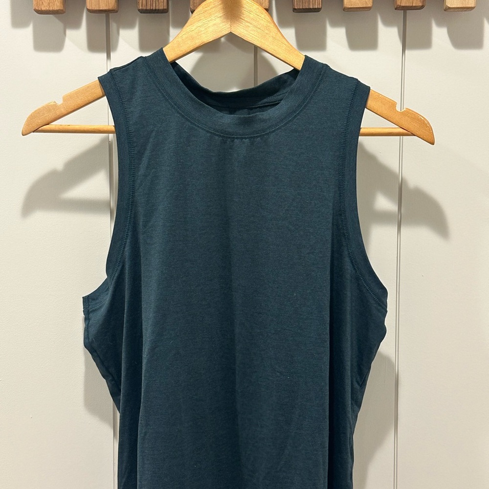 Quince Sleeveless Crewneck Tank Top - Dark Teal